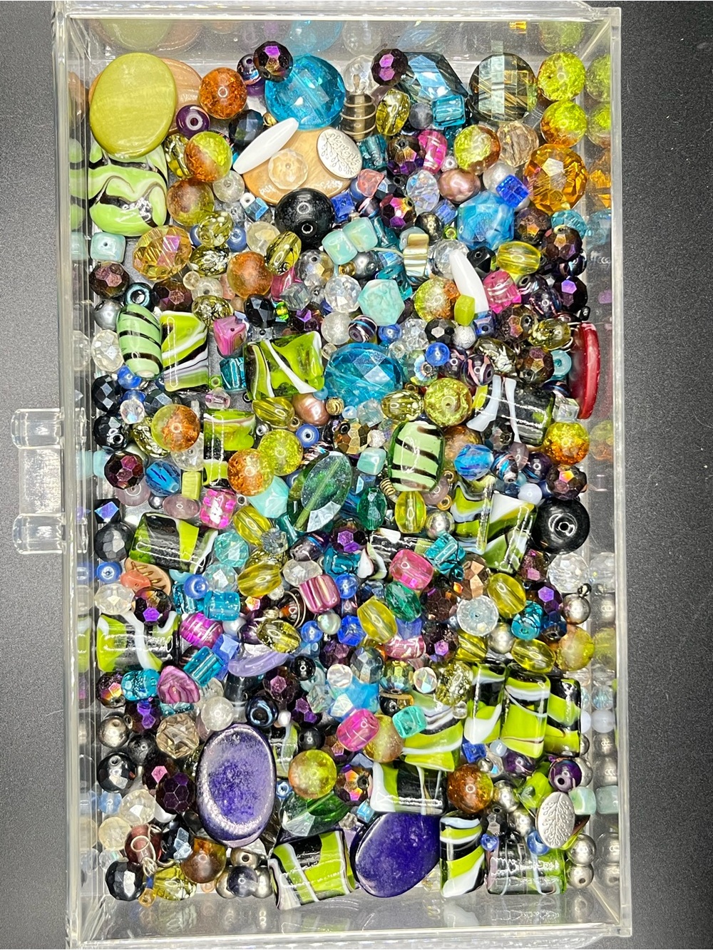 Collection of Beads 1.2lbs Mostly Glass Some Vintage